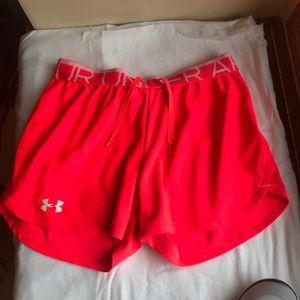 Under armour xs shorts